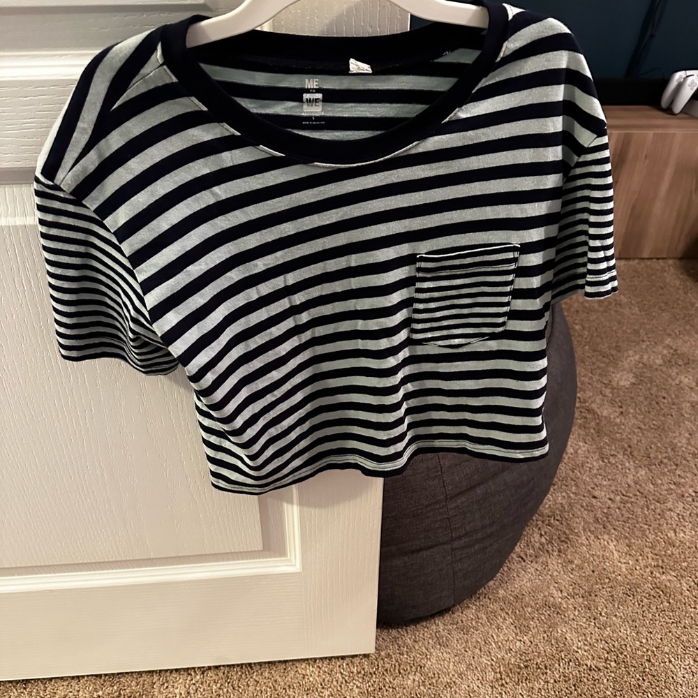 Striped cropped t-shirt